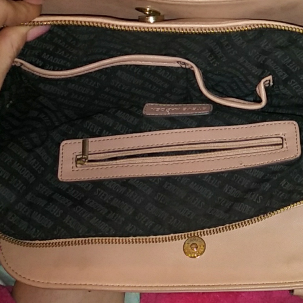 Purse - Picture 3 of 4